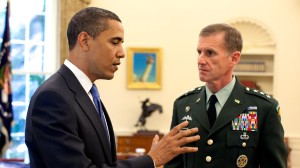 Barack Obama meets with Stanley A. McChrystal in the Oval Office 2009-05-19